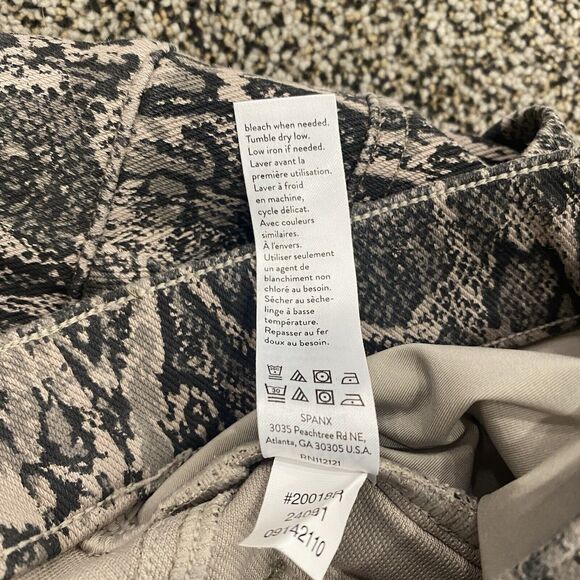 SPANX S Jeanish Ankle Pull On Knit Leggings Snakeskin Print Black Taupe Slimming - Picture 7 of 16